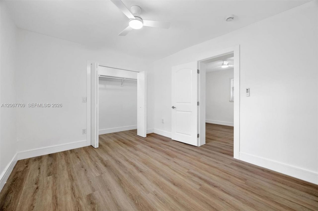 1521 NW 33rd St , Miami, FL 33142 Photo