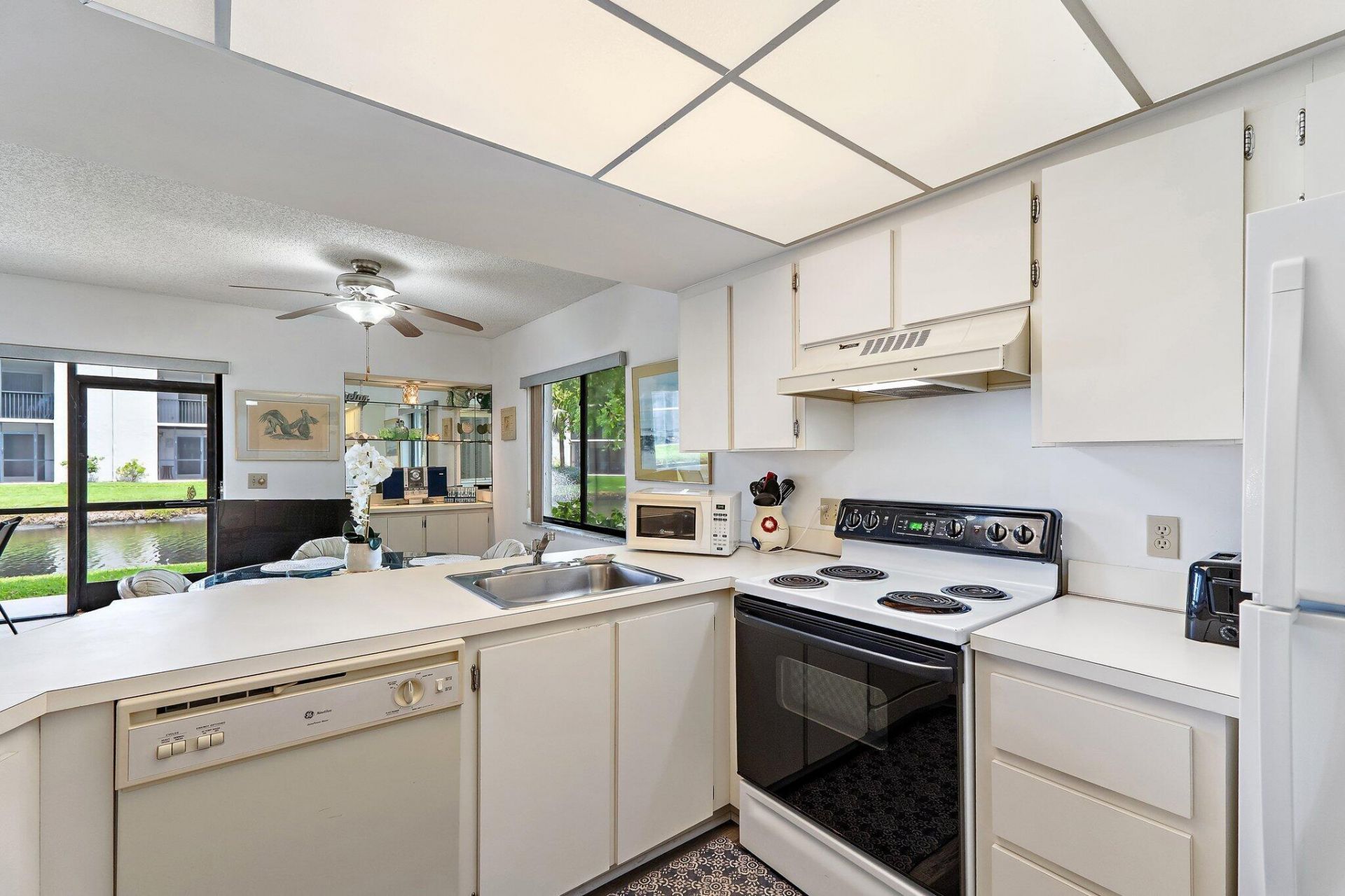 1605 S Us Hwy 1, Unit D106, Jupiter, FL 33477 Photo