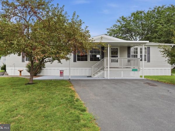 5613 CLASSIC COURT , FAYETTEVILLE, PA 17222