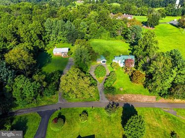 4400 SCOTTS ROAD, MARSHALL, VA 20115