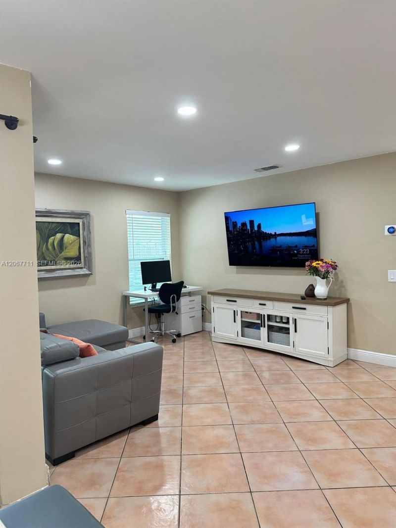 4810 SW 152nd Pl , Unit H-87, Miami, FL 33185 Photo