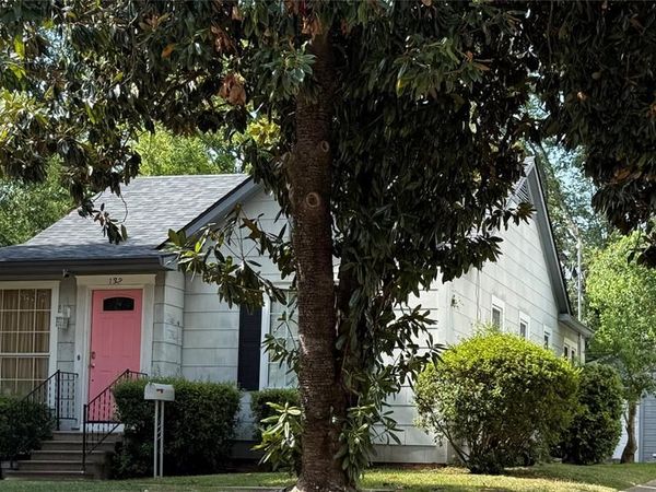 132 E Wyandotte Street , Shreveport, LA 71101