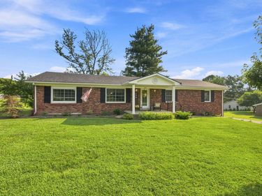 306 Enid Court, Georgetown, KY 40324