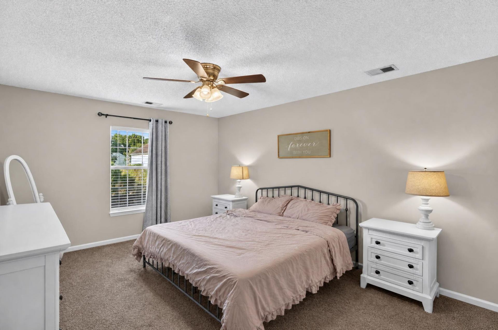2051 Robin Wood Boulevard Photo 17