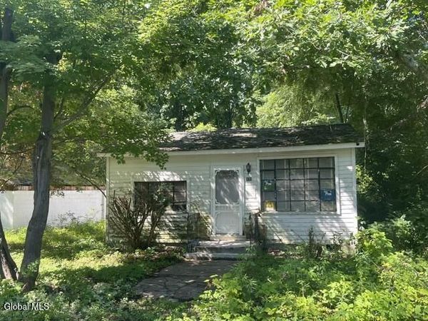 171 Woodland Drive, Purling, NY 12413