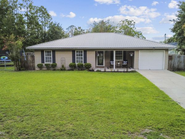 248 S 1ST Street, Macclenny, FL 32063