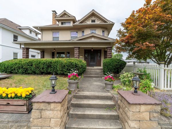 614 Columbus Avenue , Washington Court House, OH 43160