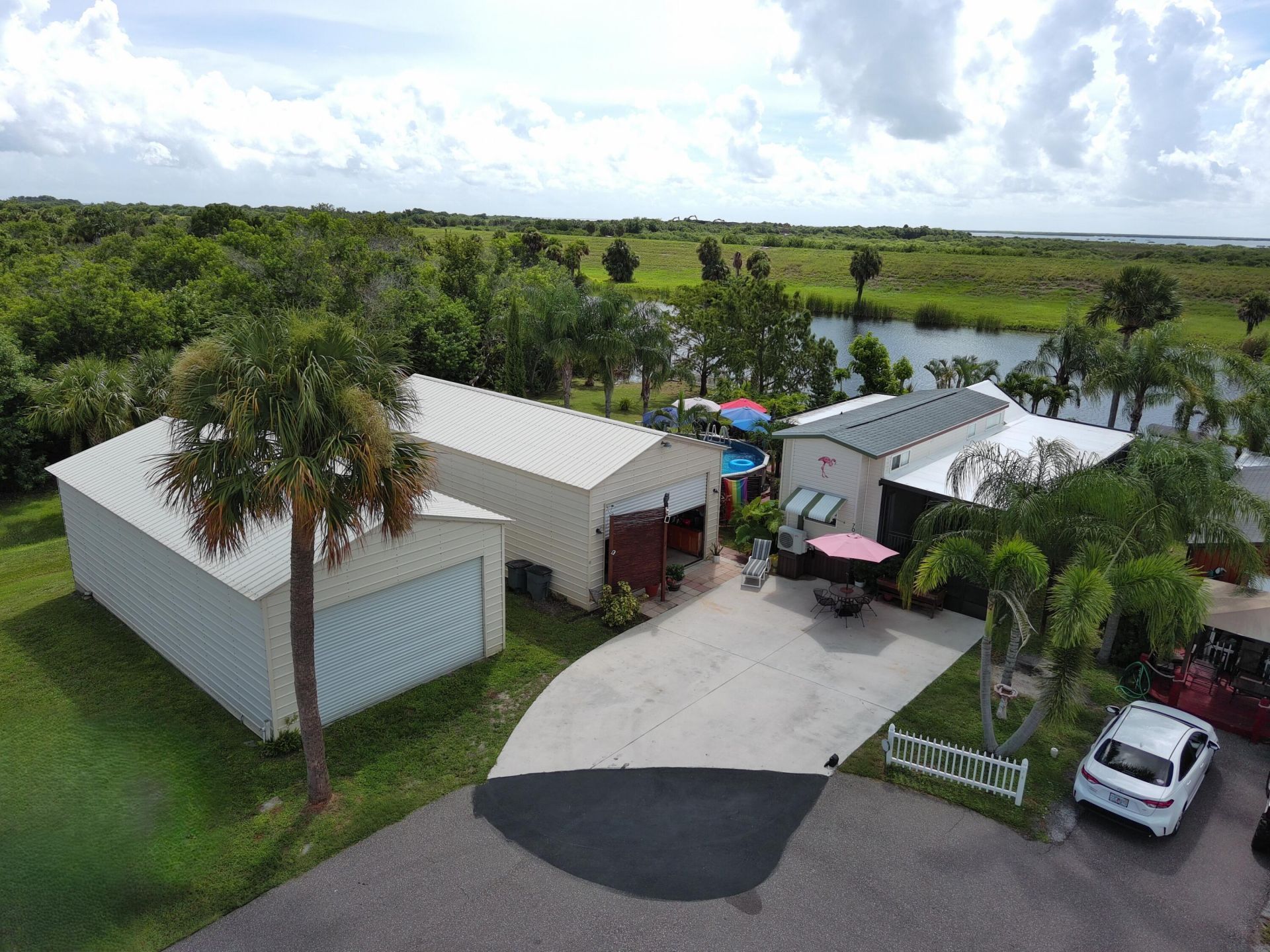 70 Turtle Cove, Okeechobee, FL 34974 Photo