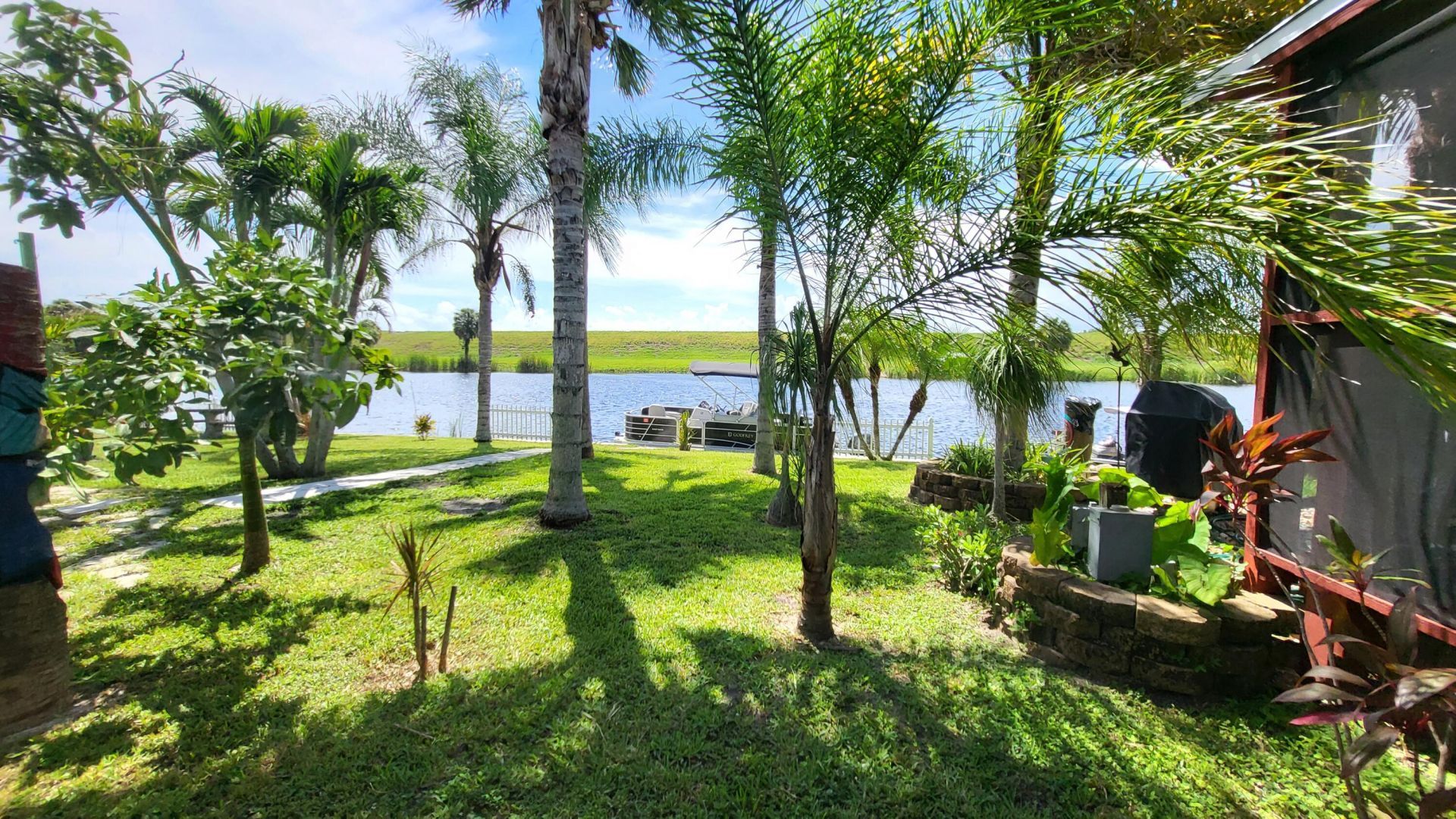 70 Turtle Cove, Okeechobee, FL 34974 Photo