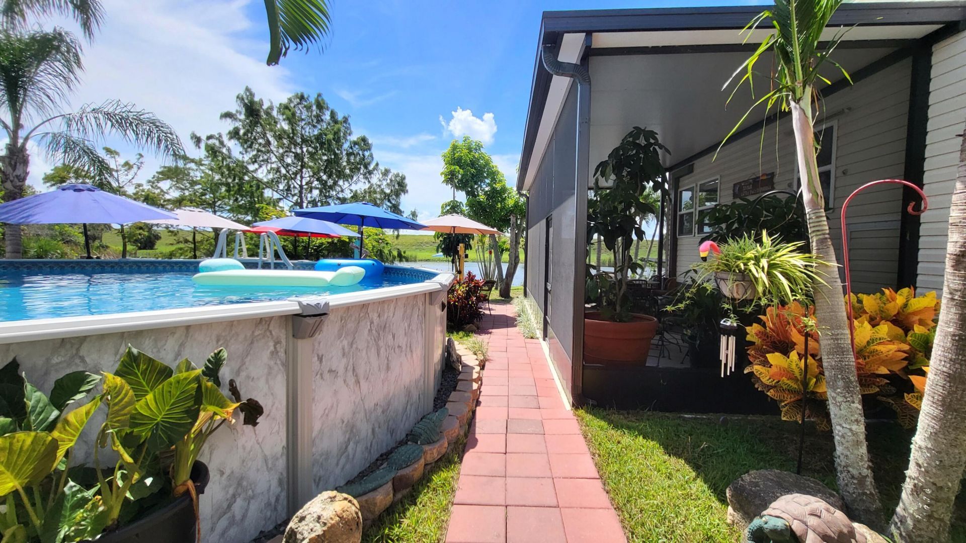 70 Turtle Cove, Okeechobee, FL 34974 Photo