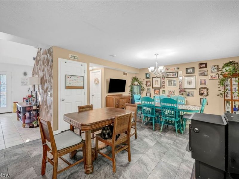 2049 N Park Lane, Roaming Shores, OH 44084 Photo 18
