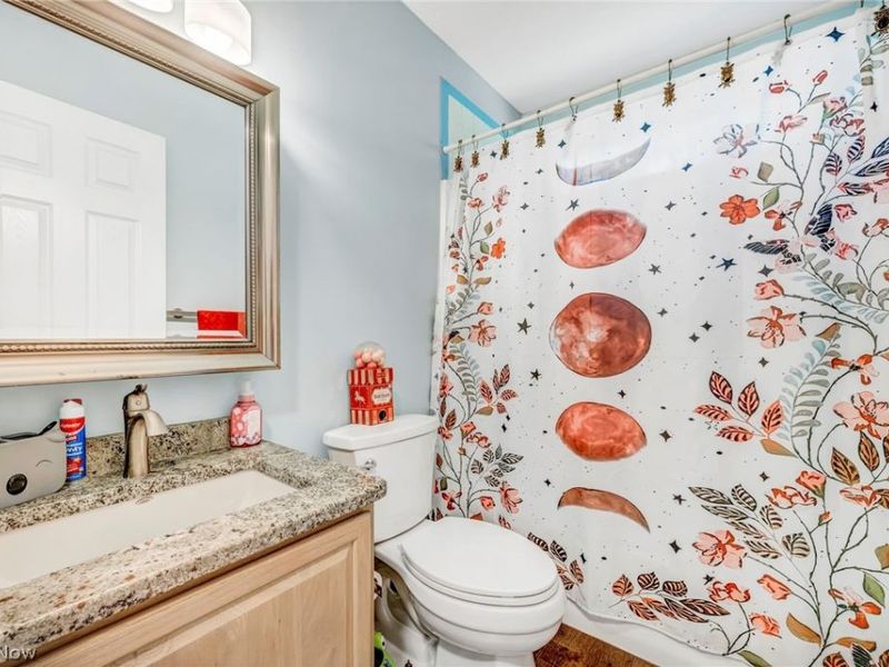 2049 N Park Lane, Roaming Shores, OH 44084 Photo 31
