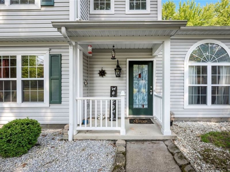 2049 N Park Lane, Roaming Shores, OH 44084 Photo 4