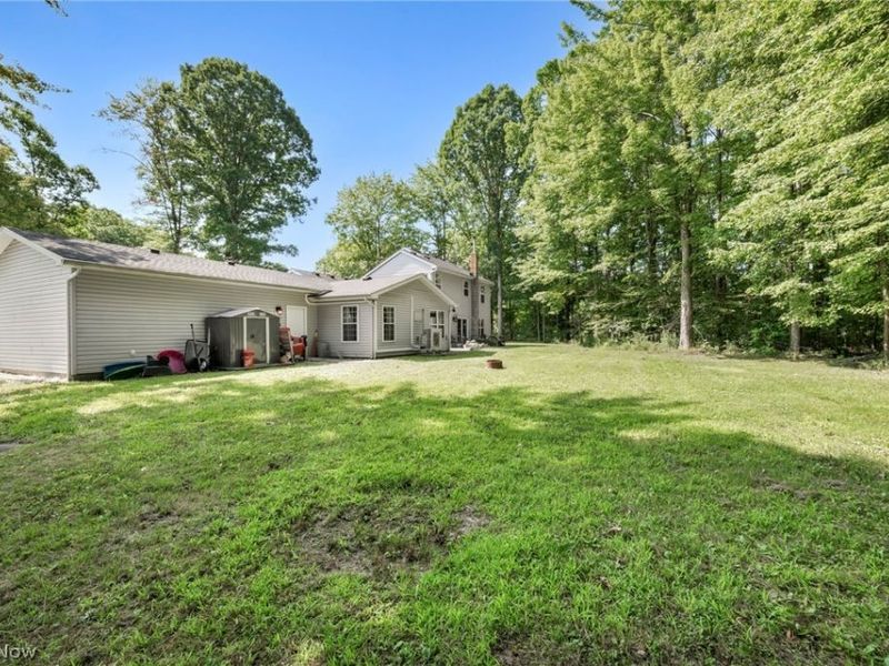 2049 N Park Lane, Roaming Shores, OH 44084 Photo 43