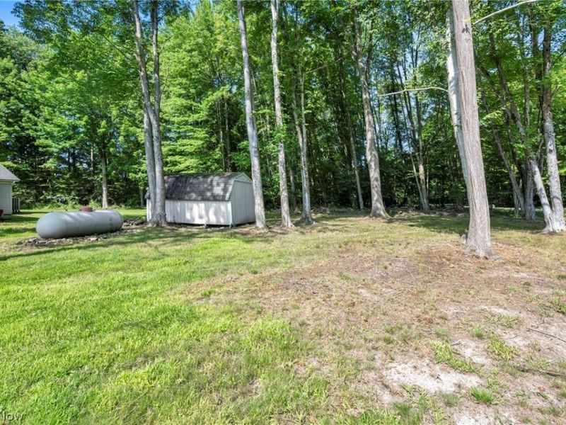 2049 N Park Lane, Roaming Shores, OH 44084 Photo 46