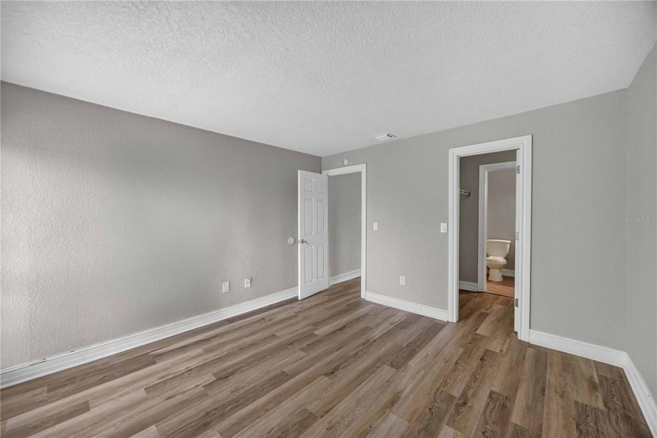3457 Clark Road, Unit 255, Sarasota, FL 34231 Photo