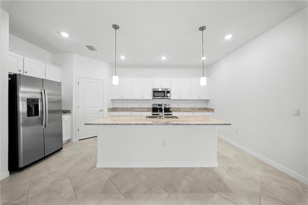 14836 Palamos Cir, Fort Myers, FL 33905 Photo
