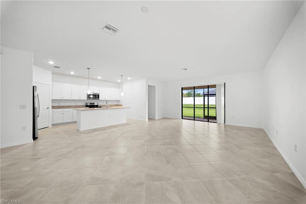14836 Palamos Cir, Fort Myers, FL 33905 Photo