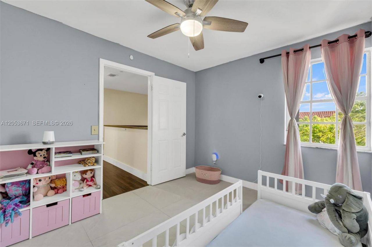 8140 SW 209th St, Cutler Bay, FL 33189 Photo