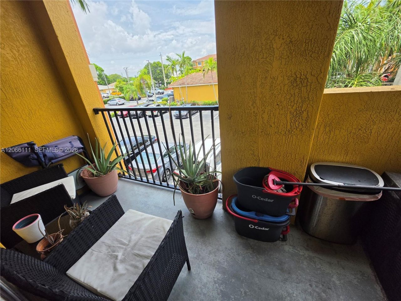 141 NW 2nd Ave , Unit 2, Hallandale Beach, FL 33009 Photo