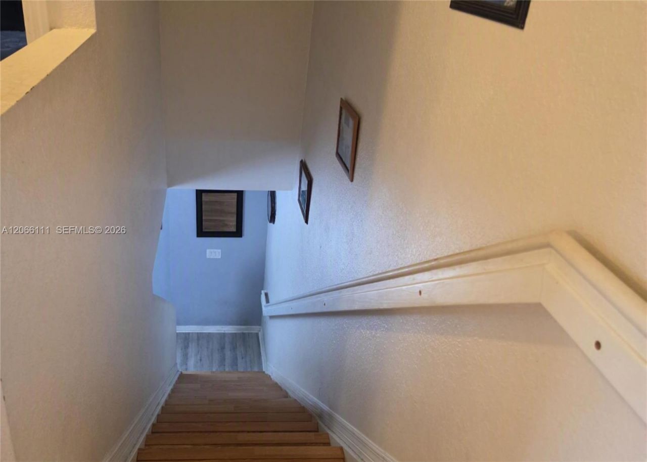 141 NW 2nd Ave , Unit 2, Hallandale Beach, FL 33009 Photo