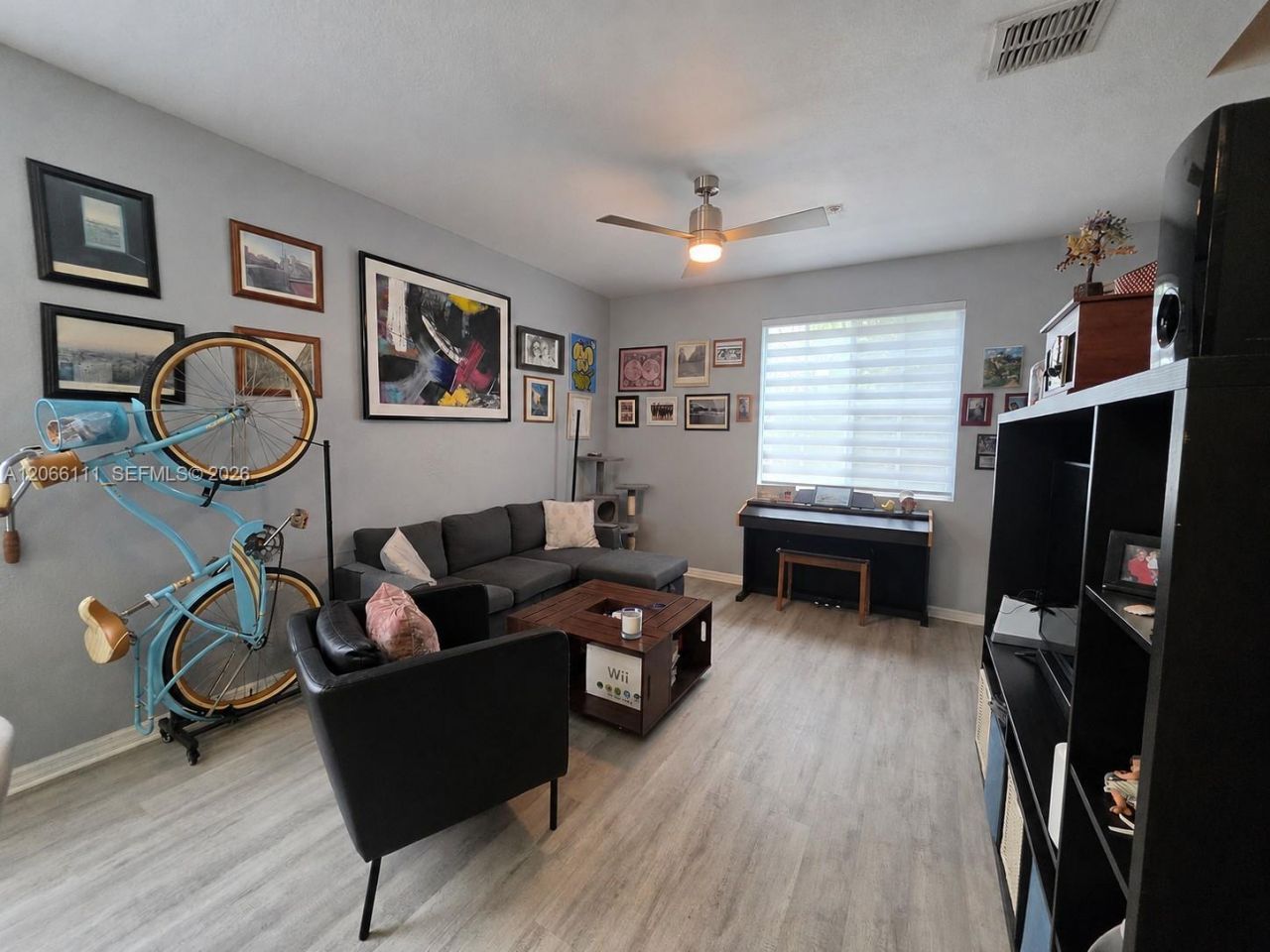 141 NW 2nd Ave , Unit 2, Hallandale Beach, FL 33009 Photo
