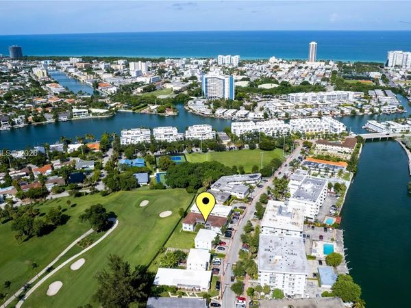 117 S Shore Dr , Unit 8, Miami Beach, FL 33141