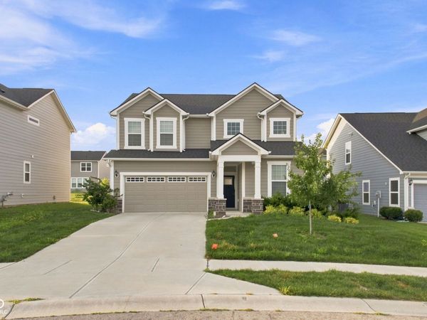 5432 Laurel Crest , Noblesville, IN 46062