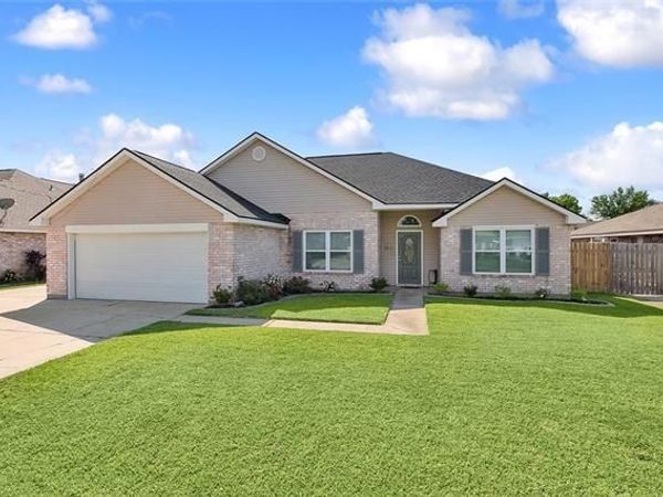 304 BALBOA Drive , Luling, LA 70070