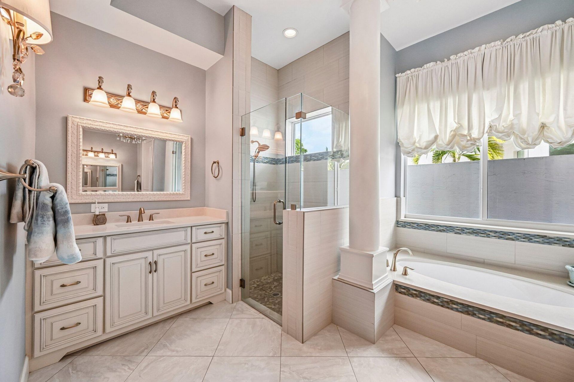 8651 SE Somerset Island Way, Jupiter, FL 33458 Photo