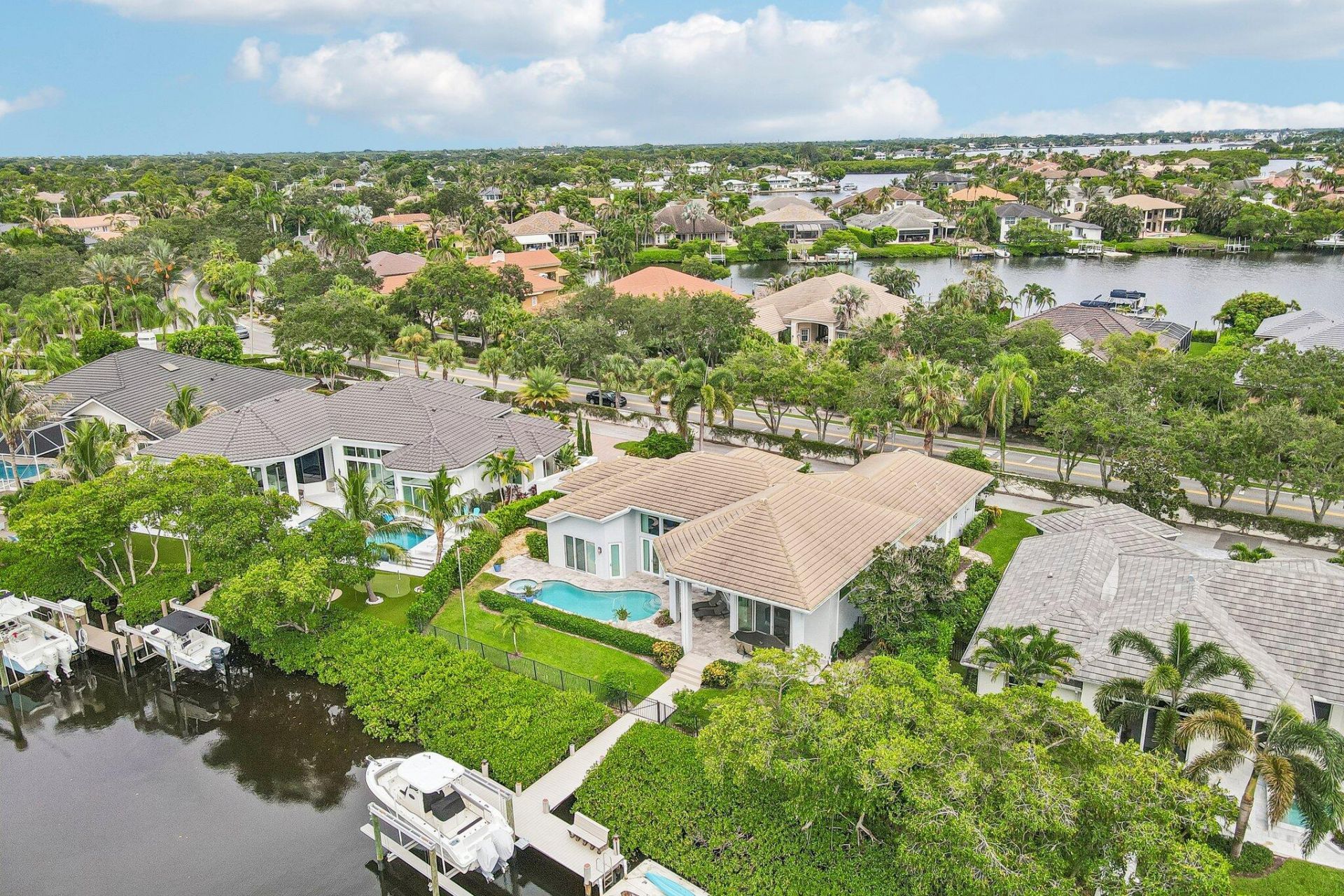 8651 SE Somerset Island Way, Jupiter, FL 33458 Photo