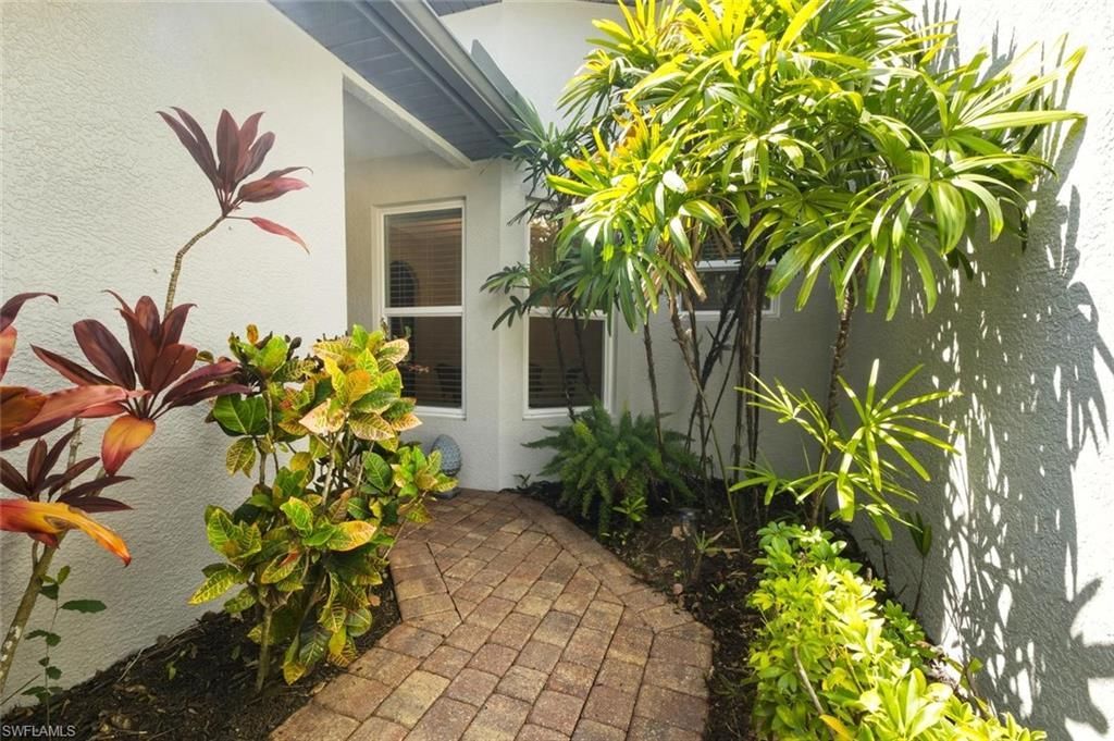 1826 Tarpon Bay Dr S, Unit 91, Naples, FL 34119 Photo