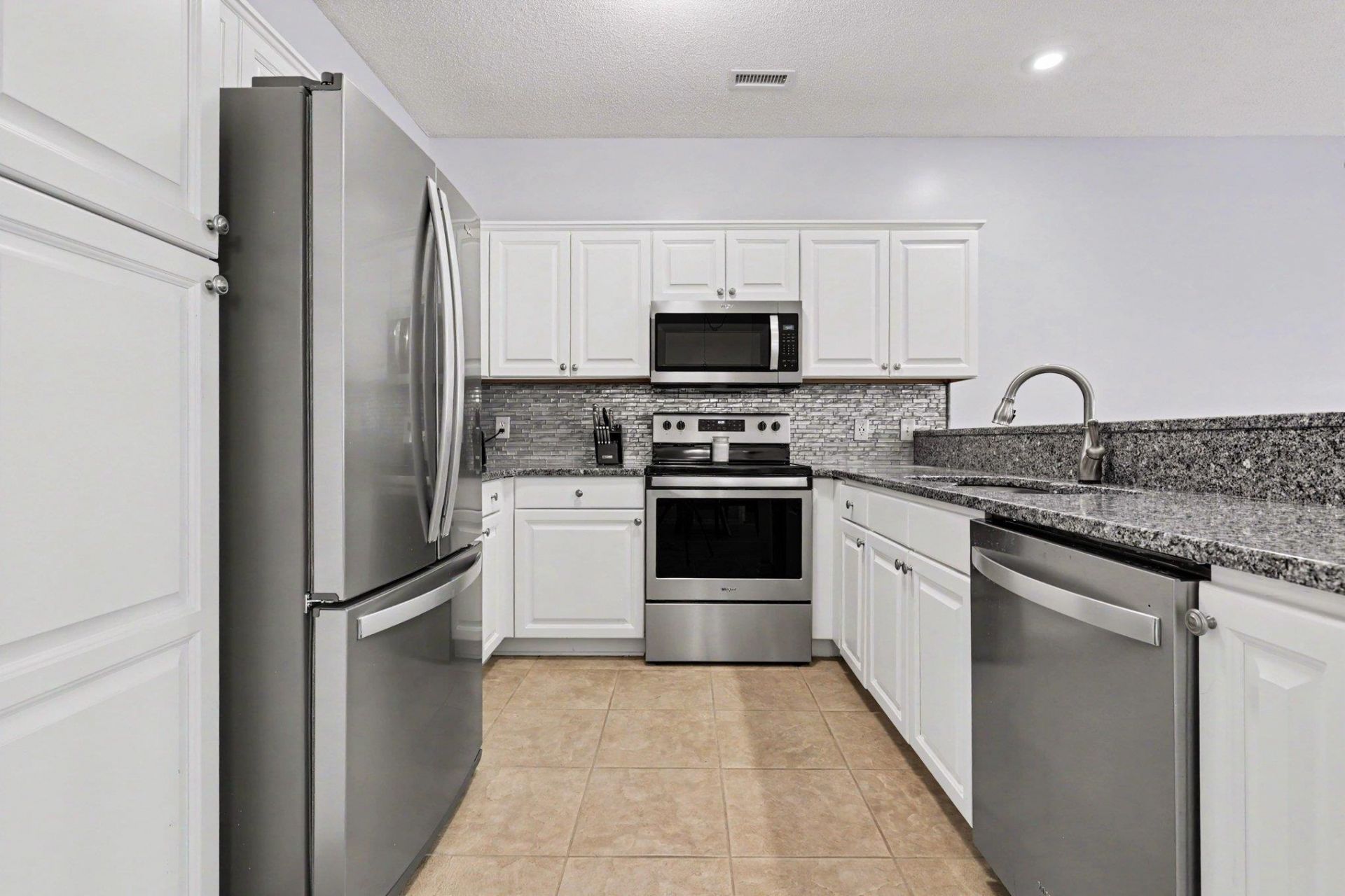 3103 Sweet Water Blvd. Photo 12
