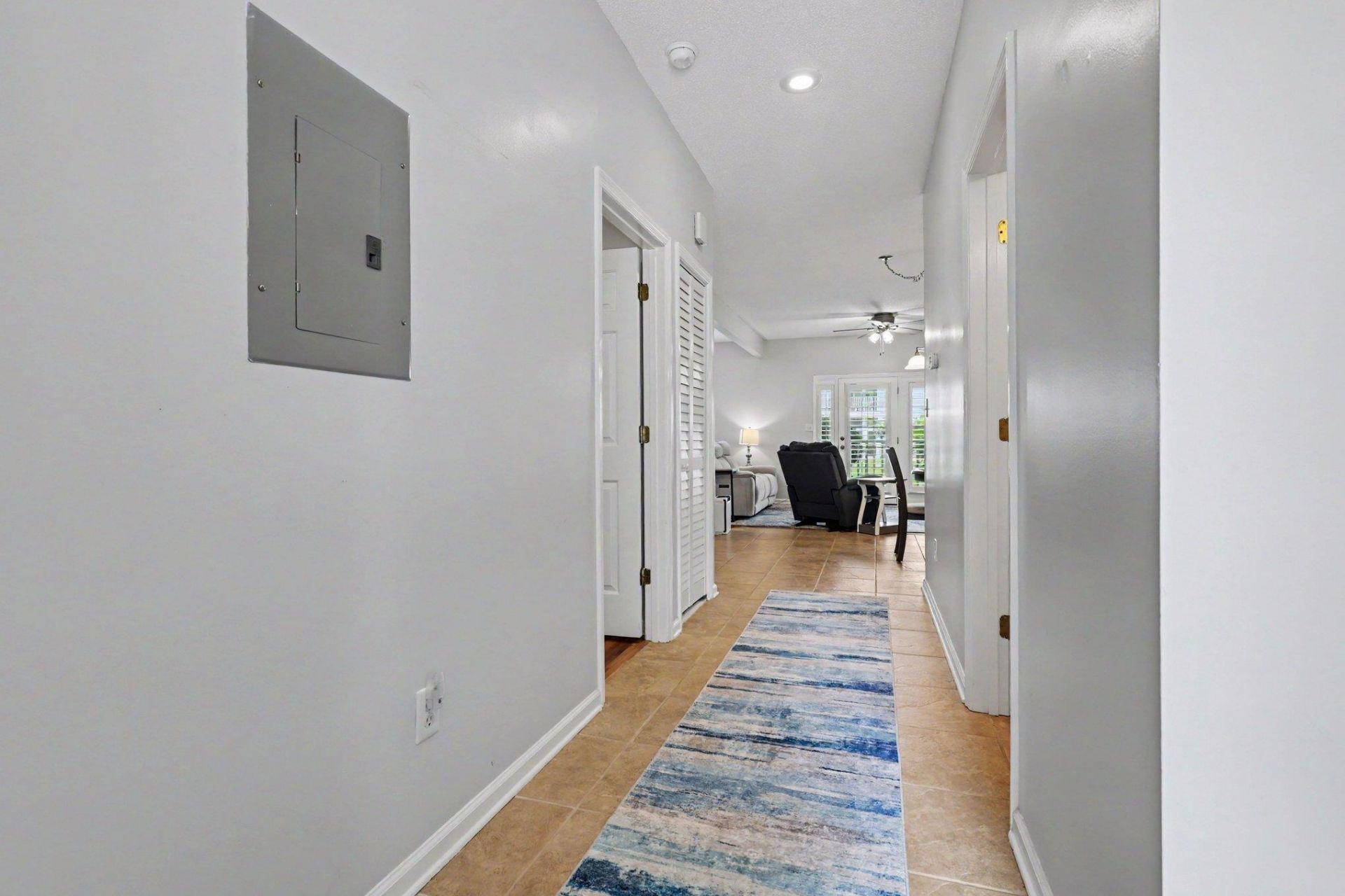 3103 Sweet Water Blvd. Photo 4