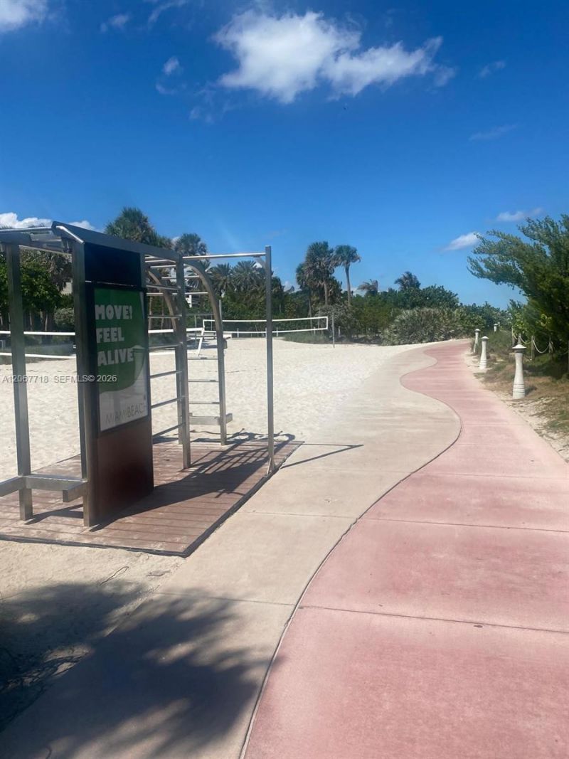 7720 Harding Ave , Unit 3, Miami Beach, FL 33141 Photo