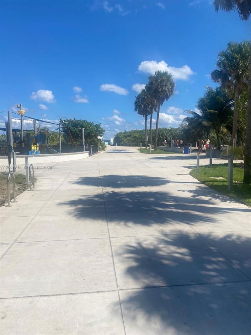 7720 Harding Ave , Unit 3, Miami Beach, FL 33141 Photo