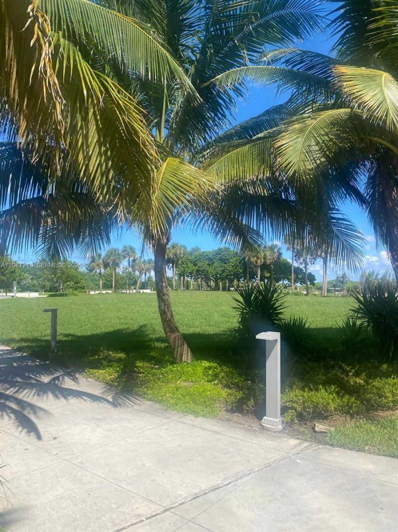 7720 Harding Ave , Unit 3, Miami Beach, FL 33141 Photo