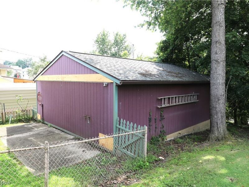 501 Clark Street, Cambridge, OH 43725 Photo 8