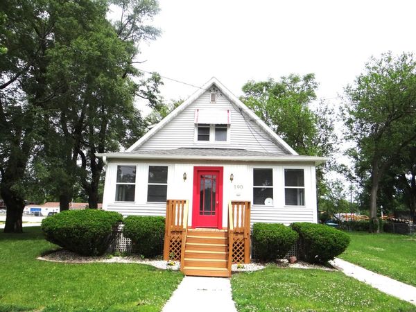 190 W Maple Street , Coal City, IL 60416