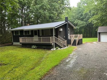 16810 Heiser Road, Berlin Center, OH 44401