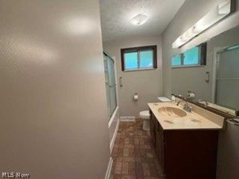16810 Heiser Road, Berlin Center, OH 44401 Photo 18