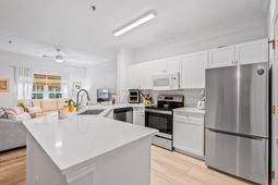 1716 Telfair Way photo 4