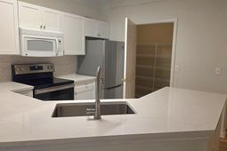 1716 Telfair Way photo 4