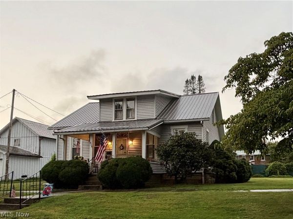 475 E Bell Avenue, Mcconnelsville, OH 43756