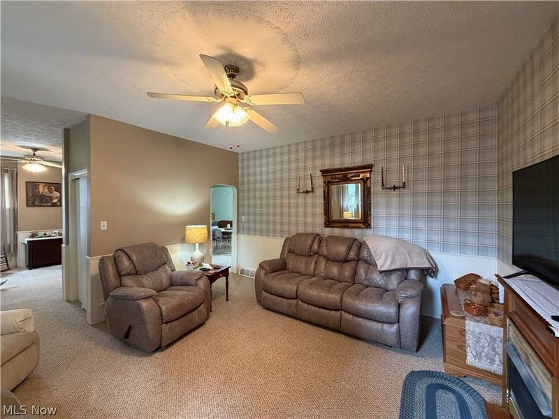 475 E Bell Avenue, McConnelsville, OH 43756 Photo 21
