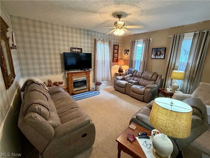 475 E Bell Avenue, McConnelsville, OH 43756 Photo 6