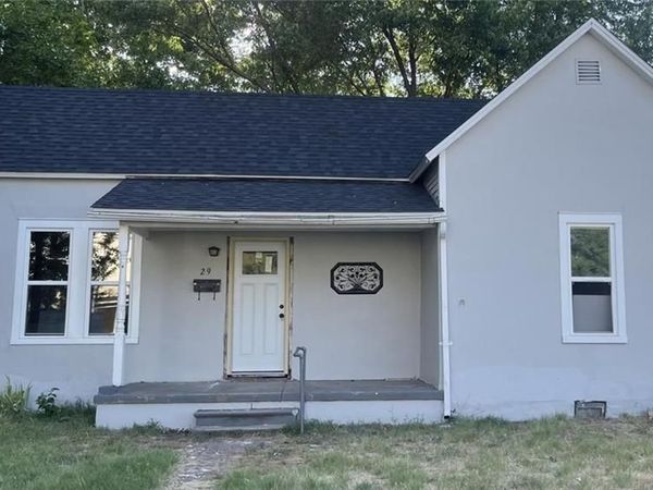 29 S Ball Street, Webb City, MO 64870