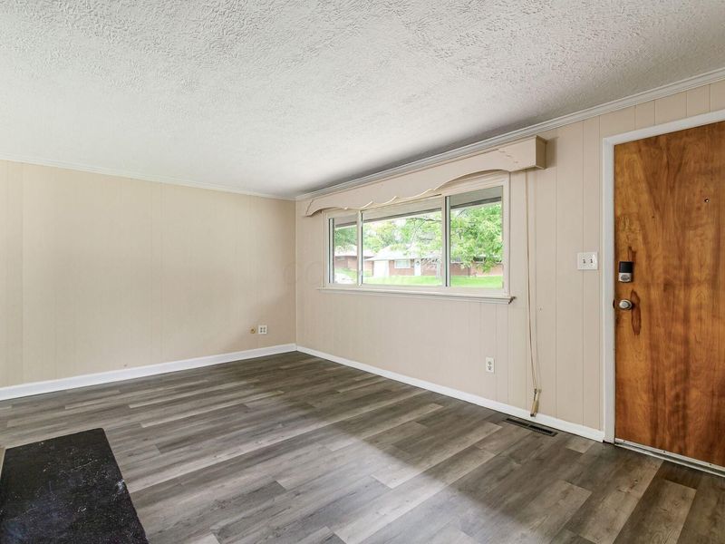 1731 Lucks Road, Reynoldsburg, OH 43068 Photo 4