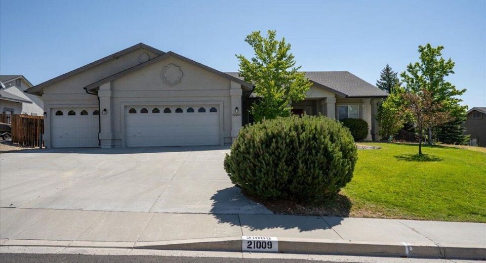 21009 Nine Mile Court, Reno, NV 89508 Photo