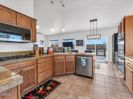 21009 Nine Mile Court, Reno, NV 89508 Photo